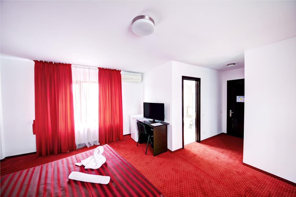 Hotel Thomas Bukarest Værelse billede