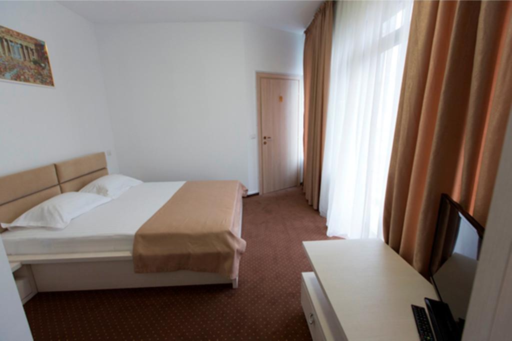Hotel Thomas Bukarest Værelse billede