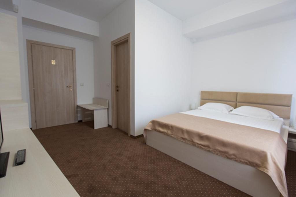 Hotel Thomas Bukarest Eksteriør billede
