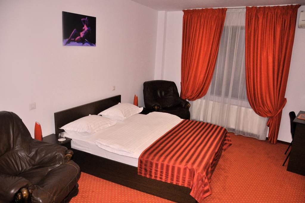 Hotel Thomas Bukarest Eksteriør billede
