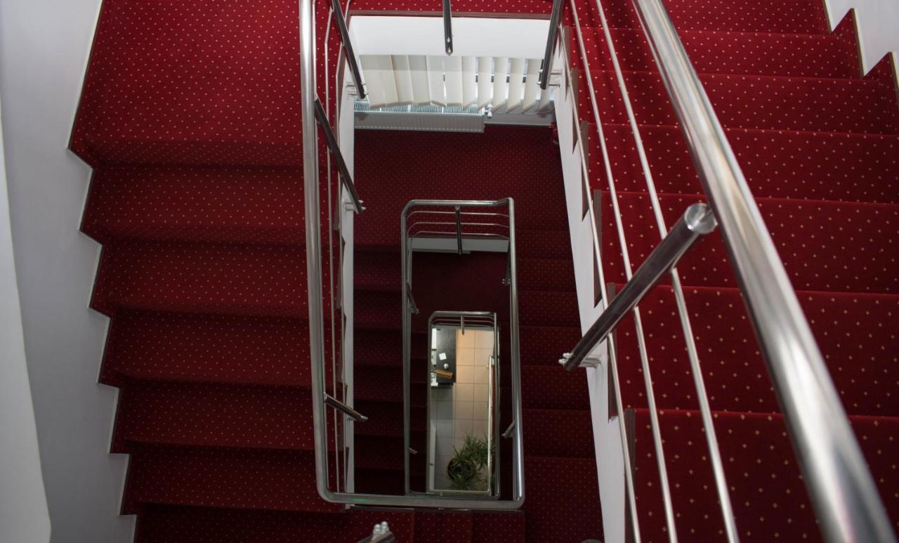Hotel Thomas Bukarest Eksteriør billede